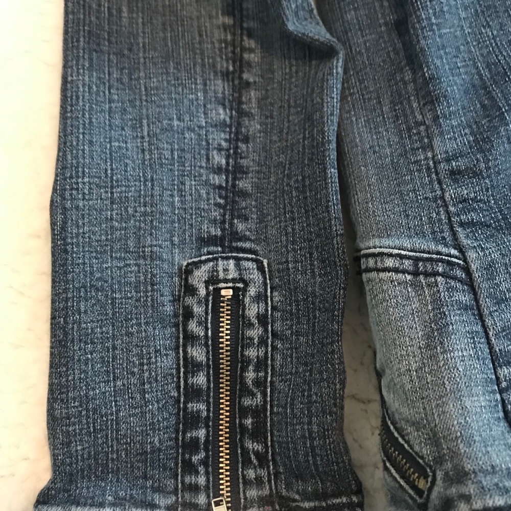 Jean Jacket - Picture 6 of 6